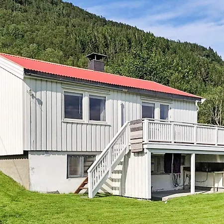 6 Person In Averoy Holiday home